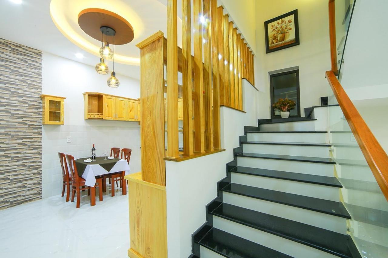Nhu Y Homestay ฮอยอัน ภายนอก รูปภาพ