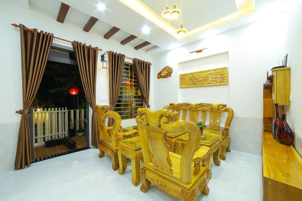 Nhu Y Homestay ฮอยอัน ภายนอก รูปภาพ