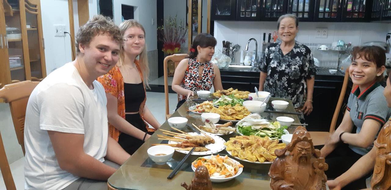 Nhu Y Homestay ฮอยอัน ภายนอก รูปภาพ