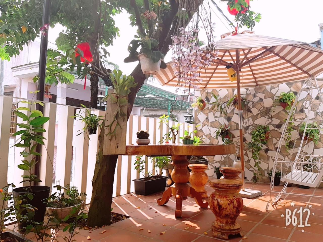Nhu Y Homestay ฮอยอัน ภายนอก รูปภาพ