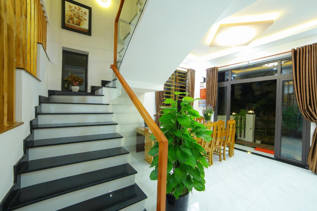Nhu Y Homestay ฮอยอัน ภายนอก รูปภาพ